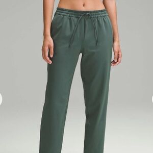 SOLD! SOLD!Lululemon Dark Forest Tapered Leg Mid Rise Pants Luxtreme LW5FWDS